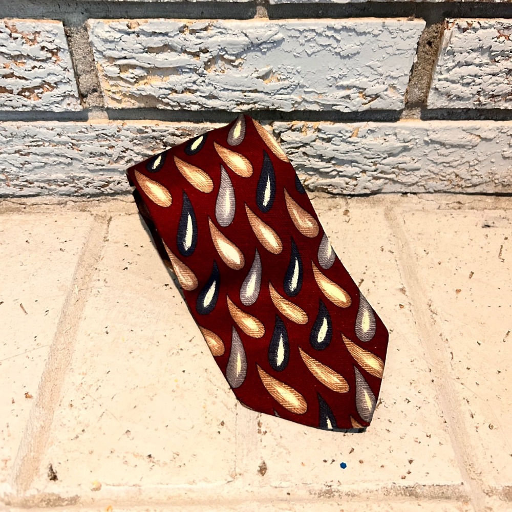 Jos. A. Bank Premier Collection Silk Tie Burgundy Red Teardrop Pattern Italy